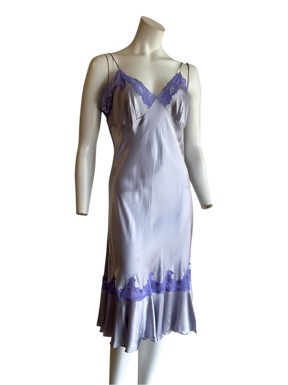 Vintage Y2K lilac silk Victoria’s Secret slip dress
